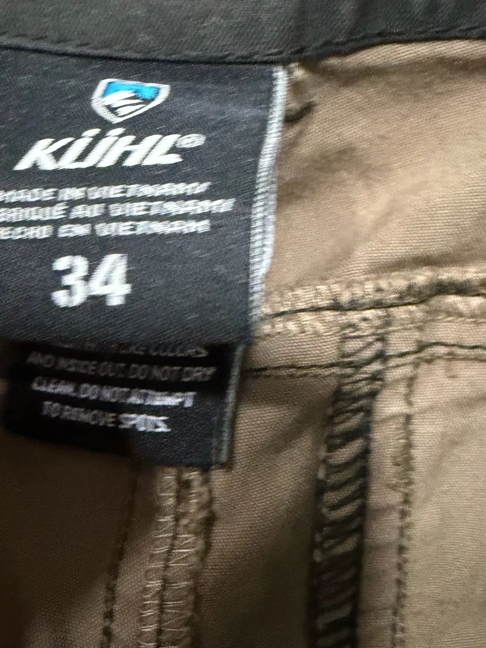 Kuhl Ramblr Patina Dyed Cargo shorts size 34